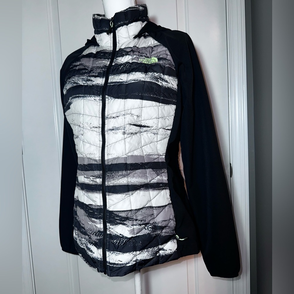 The North Face Quilted Hybrid Jacket Hooded Black Gray Insulated Full Zip - Picture 2 of 14